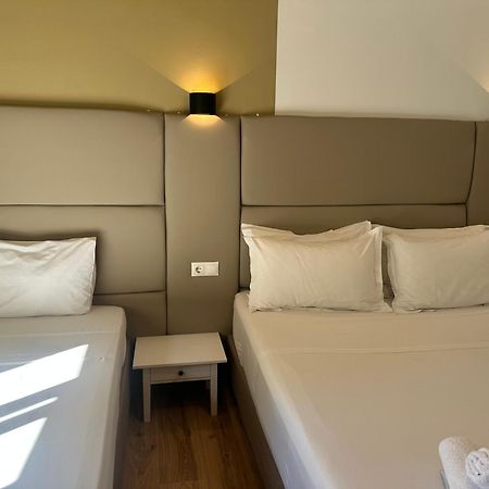 אתונה Hotel_Tier מראה חיצוני תמונה