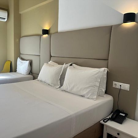 אתונה Hotel_Tier מראה חיצוני תמונה