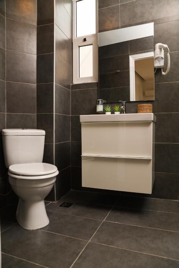 אתונה Hotel_Tier מראה חיצוני תמונה