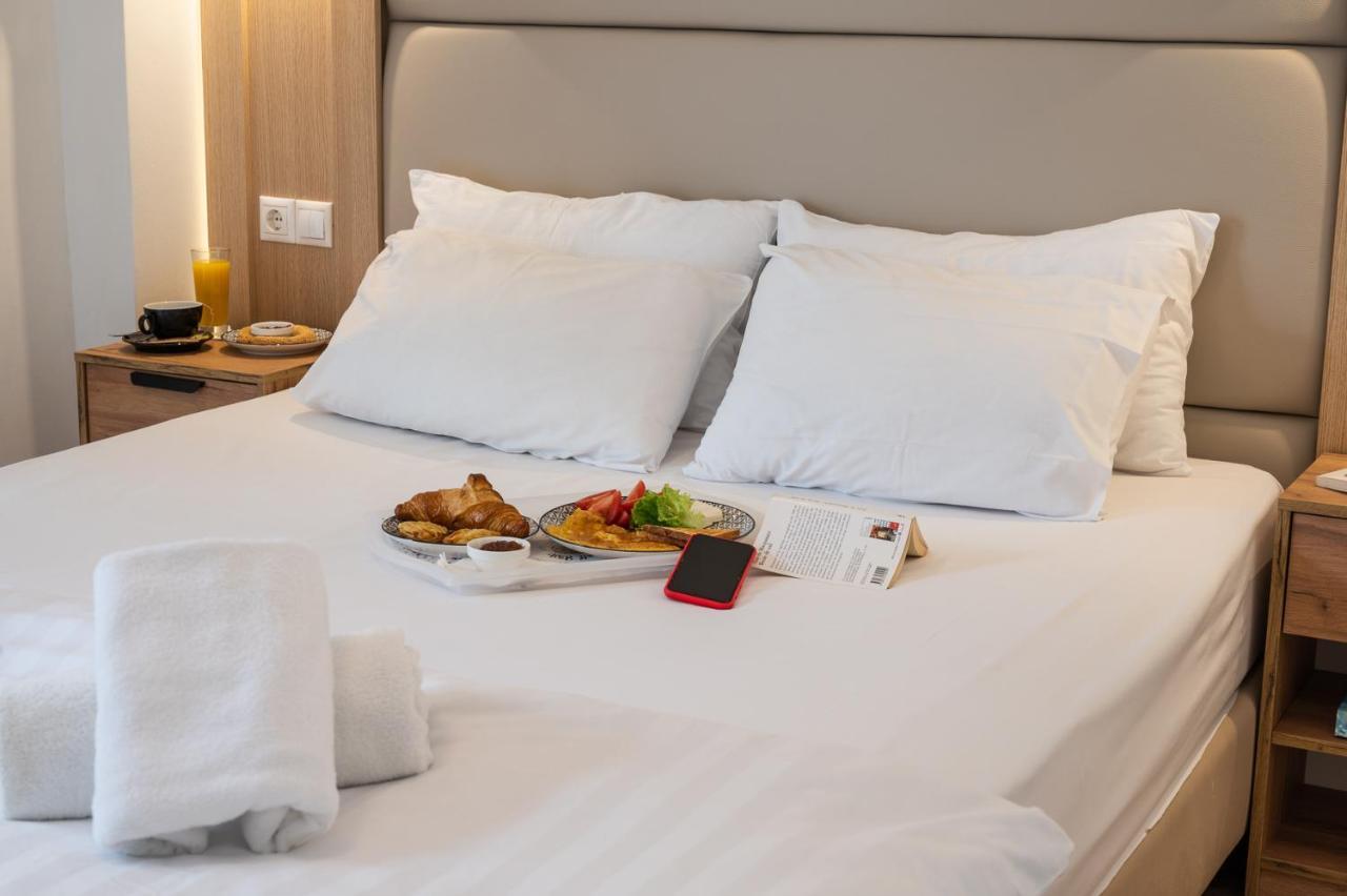 אתונה Hotel_Tier מראה חיצוני תמונה